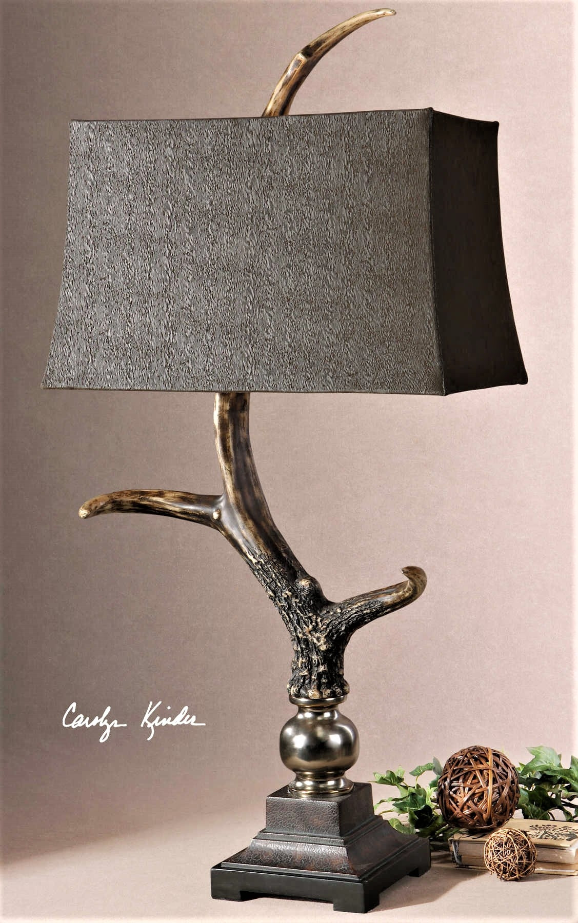 stag-horn-table-lamp2